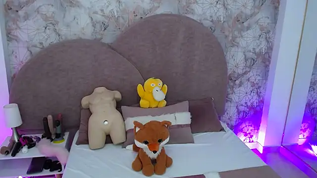 LexaDeRusso online show from 03.16.25