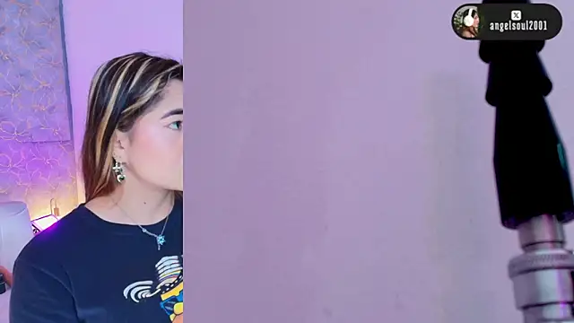 Snapshot of Angelst__ chatting on 02.08.26 Angelst online show from 02.08.26