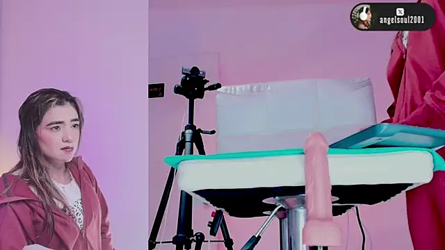 Snapshot of Angelst__ chatting on 02.25.26 Angelst online show from 02.25.26