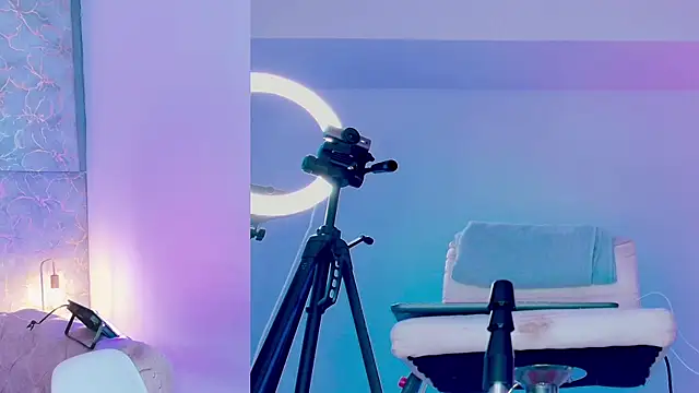 Snapshot of Angelst__ chatting on 04.04.26 Angelst online show from 04.04.26