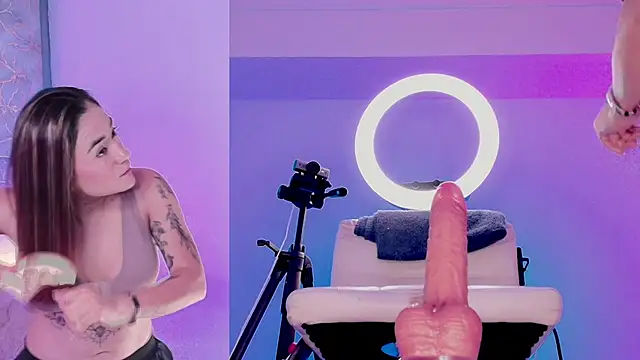 Snapshot of Angelst__ chatting on 04.14.26 Angelst online show from 04.14.26