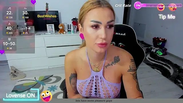 GlossyDiamondX online show from 09.18.25