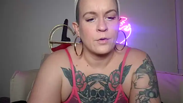 quinnmariexo online show from 02.05.26