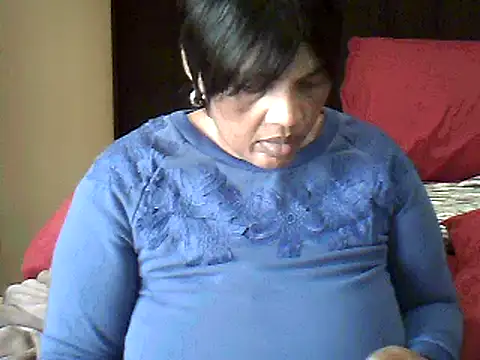 Snapshot of SexxyBoob chatting on 04.22.26 SexxyBoob online show from 04.22.26