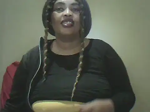 Snapshot of SexxyBoob chatting on 06.18.26 SexxyBoob online show from 06.18.26