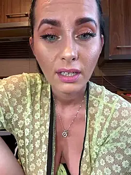 Hotmomcheckk  online show from 03.01.25