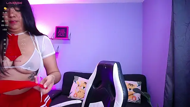 Snapshot of danny_goddess chatting on 12.04.24 danny goddess online show from 12.04.24