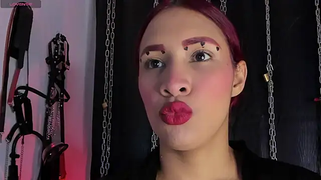 charrlotte quinn online show from 04.14.26