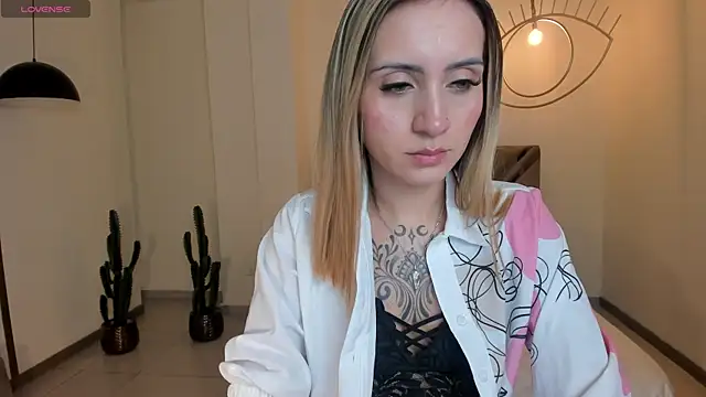 MollySundersX online show from 01.17.26