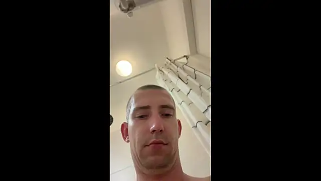Snapshot of czruz chatting on 06.29.26 czruz online show from 06.29.26