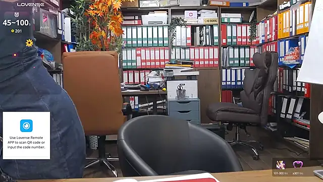 Snapshot of classyladyrellax chatting on 10.07.25 classyladyrellax online show from 10.07.25