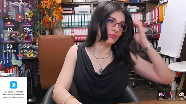 classyladyrellax online show from 12.20.25