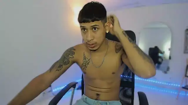 slim master12 online show from 12.17.25