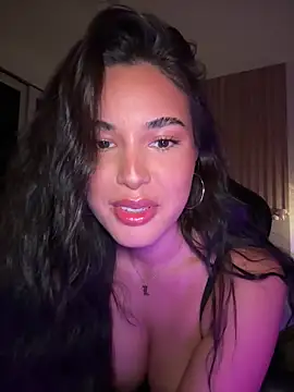 Snapshot of Lizhush_ chatting on 03.20.25 Lizhush online show from 03.20.25