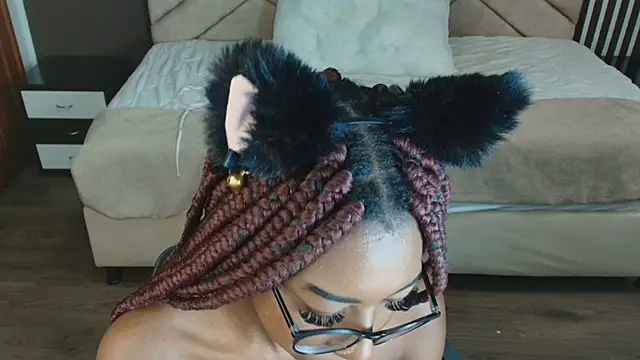 Raquel jones online show from 02.07.25