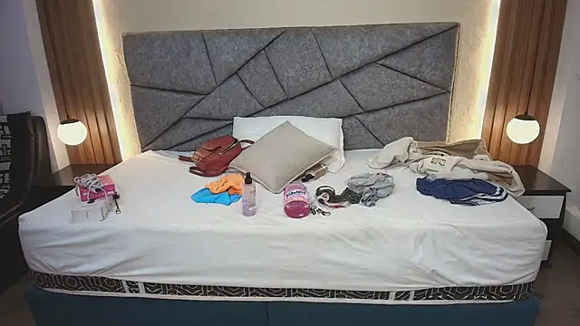 Raquel jones online show from 04.08.26