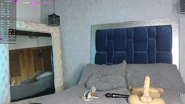 Snapshot of SaraWilliamss_ chatting on 12.12.24 SaraWilliamss online show from 12.12.24