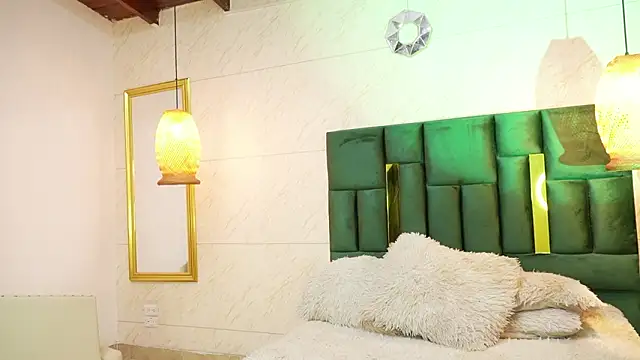 Snapshot of SaraWilliamss_ chatting on 03.29.26 SaraWilliamss online show from 03.29.26