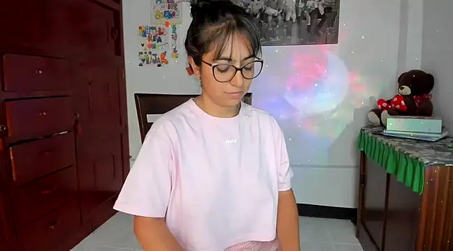 Isabellaa22 1 online show from 02.06.25