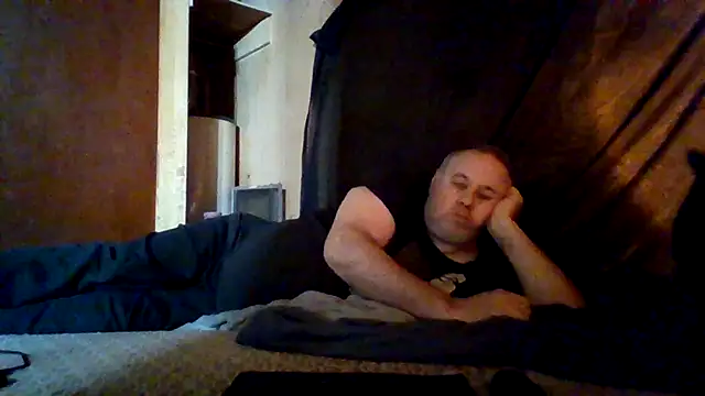 Nightshade7712 online show from 12.22.25