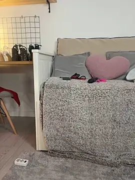 teasecake online show from 01.17.25