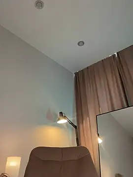 teasecake online show from 03.16.25