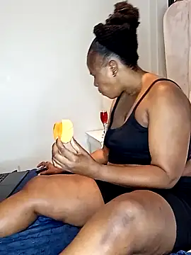 Snapshot of Nattybae09 chatting on 02.15.25 Nattybae09 online show from 02.15.25