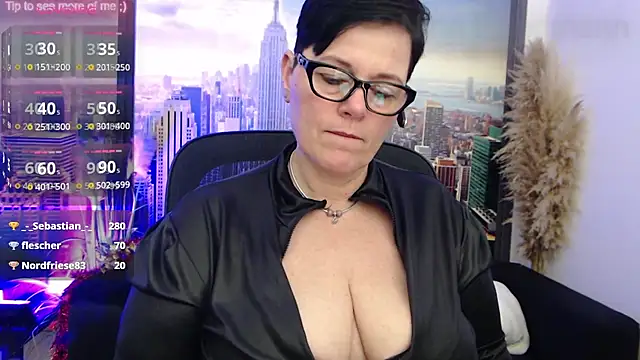 ninarandmann online show from 01.03.25