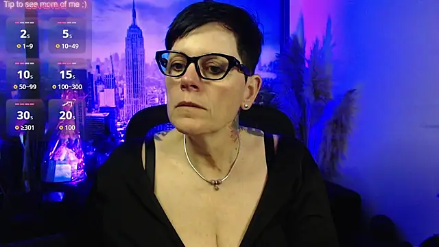 Snapshot of ninarandmann chatting on 04.19.26 ninarandmann online show from 04.19.26