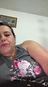 Snapshot of Natasha_milf__ chatting on 06.18.26 Natasha milf online show from 06.18.26