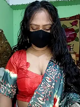 Idhika Paul online show from 03.05.25