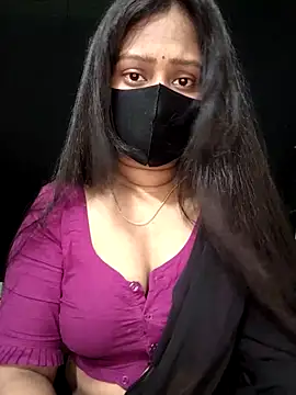 Idhika Paul online show from 09.27.25