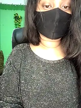 Idhika Paul online show from 03.26.26