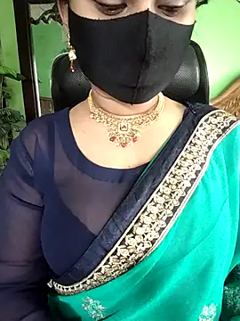 Idhika Paul online show from 04.16.26