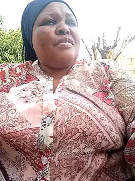 Snapshot of HOTSUGARX5 chatting on 12.14.24 HOTSUGARX5 online show from 12.14.24