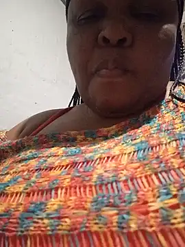 Snapshot of HOTSUGARX5 chatting on 12.15.24 HOTSUGARX5 online show from 12.15.24