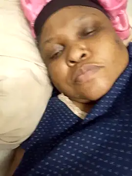 Snapshot of HOTSUGARX5 chatting on 10.25.25 HOTSUGARX5 online show from 10.25.25