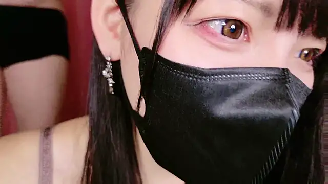 Snapshot of maataaan chatting on 11.10.25 maataaan online show from 11.10.25