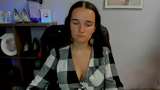 KateDelight online show from 09.14.25