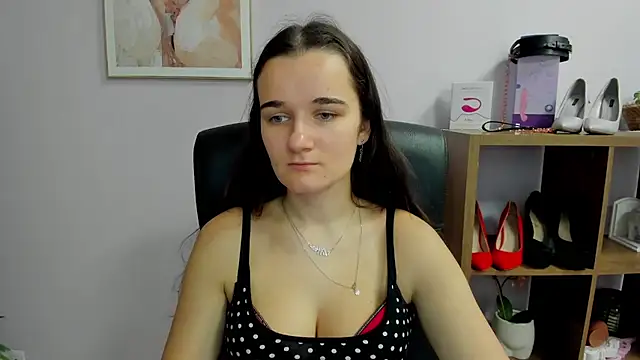 KateDelight online show from 11.15.25