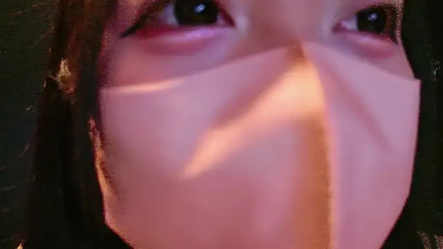 Snapshot of nathi_ko_xo chatting on 11.10.25 nathi ko xo online show from 11.10.25