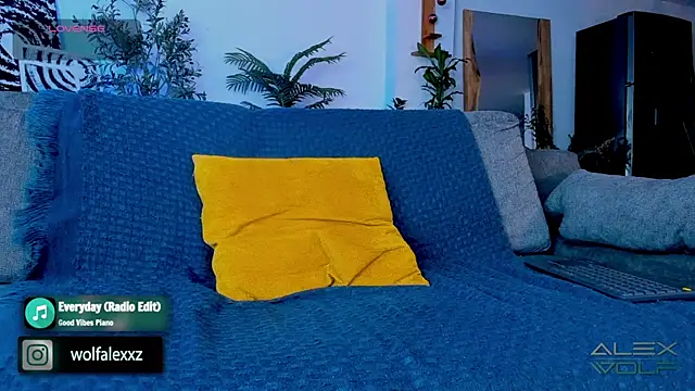 alex wolf  online show from 01.20.25