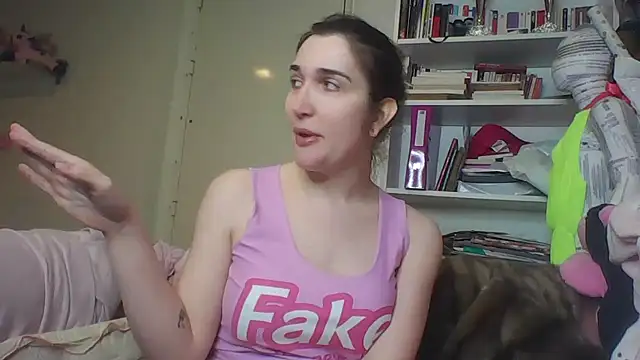 Icy  Diamond online show from 11.21.25