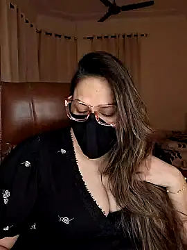 Snapshot of SEXY-Sardarni chatting on 12.04.24 SEXY-Sardarni online show from 12.04.24