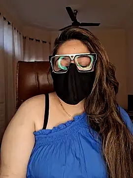 Snapshot of SEXY-Sardarni chatting on 03.23.25 SEXY-Sardarni online show from 03.23.25