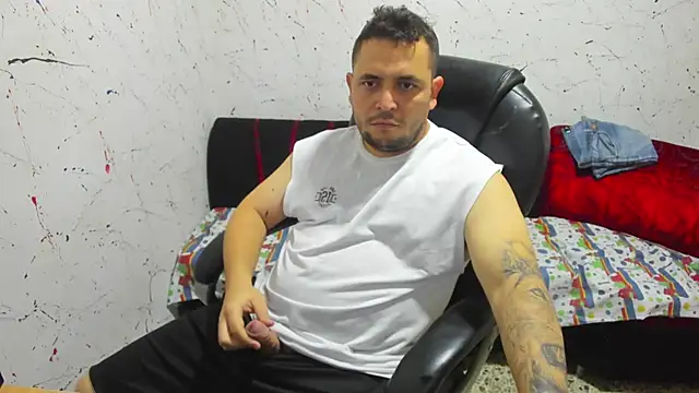 Snapshot of _ace_ventura chatting on 02.10.25 ace ventura online show from 02.10.25