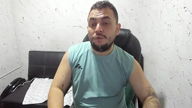 Snapshot of _ace_ventura chatting on 10.27.25 ace ventura online show from 10.27.25