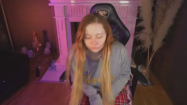 carolina elf online show from 02.06.26