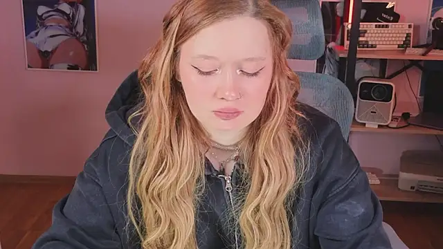 carolina elf online show from 02.22.26