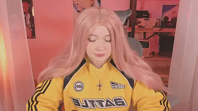 carolina elf online show from 04.03.26